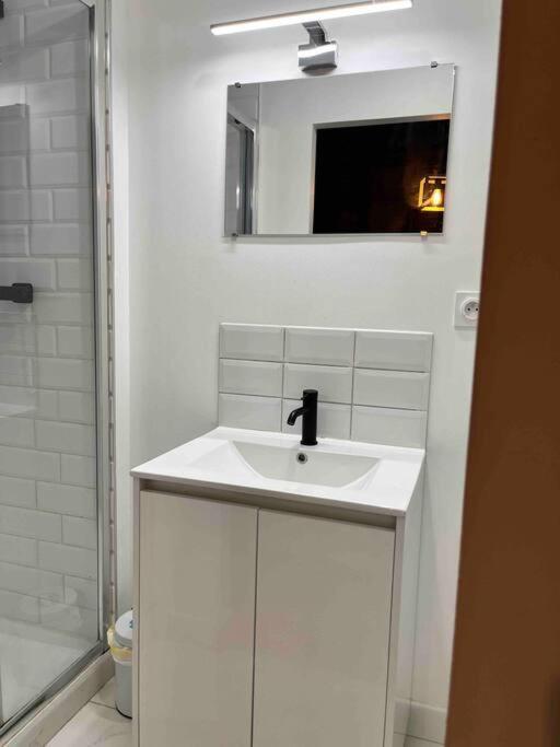 2 Room Flat Тулуза Екстериор снимка